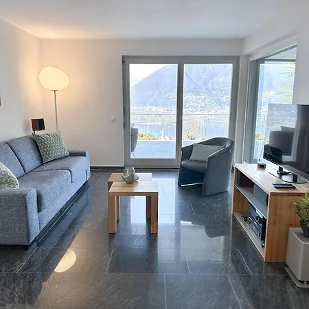 Siesta By Fewotessin