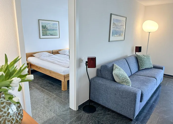 Siesta By Fewotessin