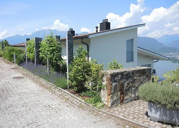 Siesta By Fewotessin Gambarogno