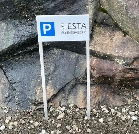 Apartment Siesta By Fewotessin *